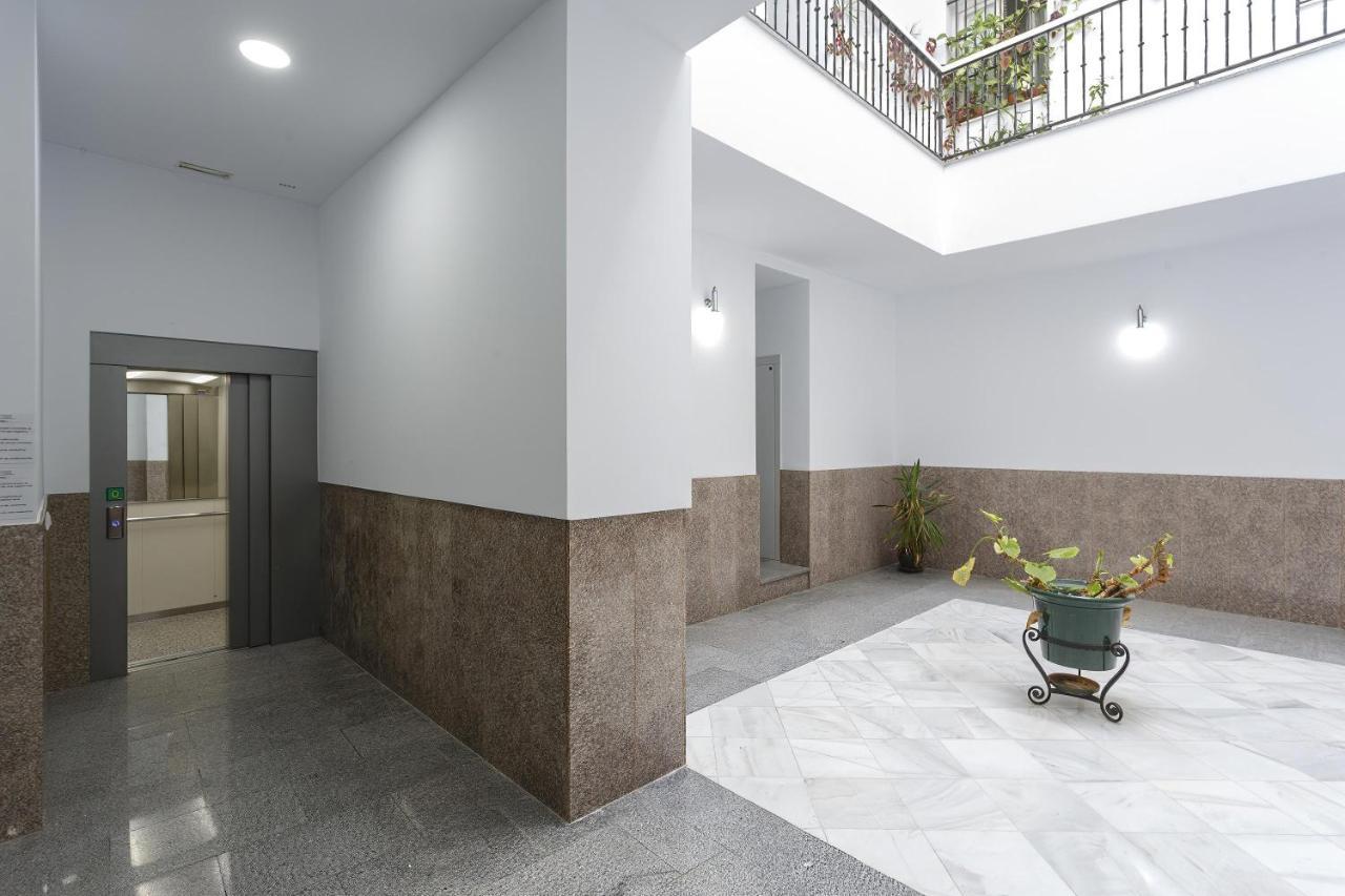 Apartamentos El Capitan Veneno By Cadiz4Rentals Экстерьер фото
