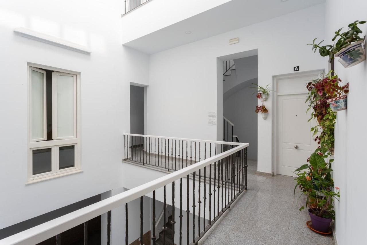 Apartamentos El Capitan Veneno By Cadiz4Rentals Экстерьер фото