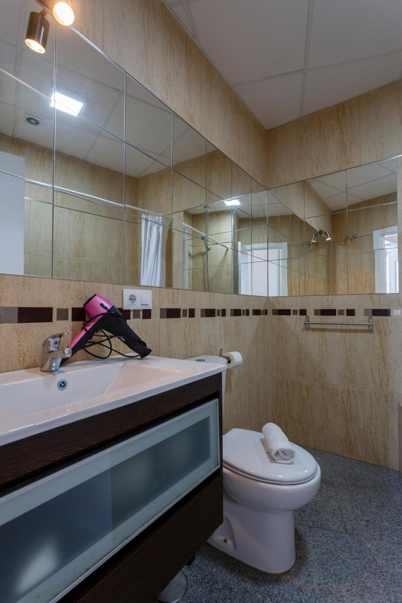 Apartamentos El Capitan Veneno By Cadiz4Rentals Номер фото